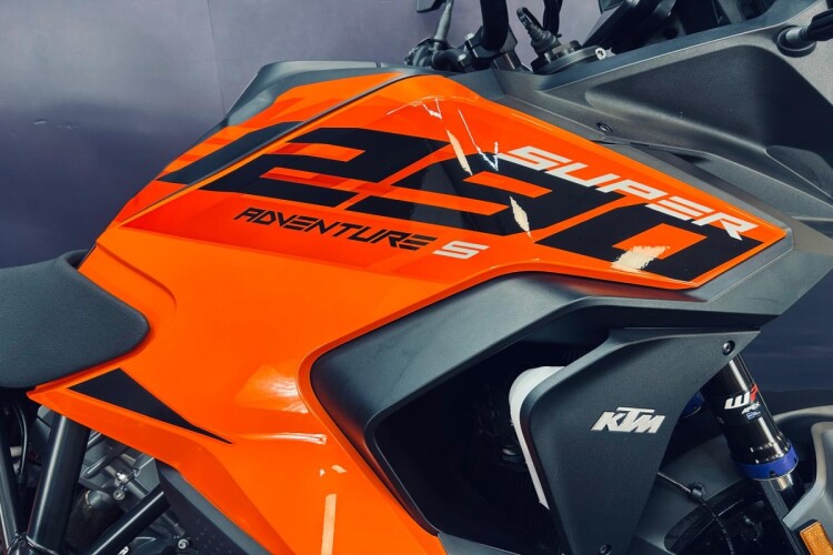2023 KTM 1290 SUPER ADVENTURE S, Orange - photo 9