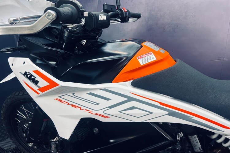 KTM 790 ADVENTURE