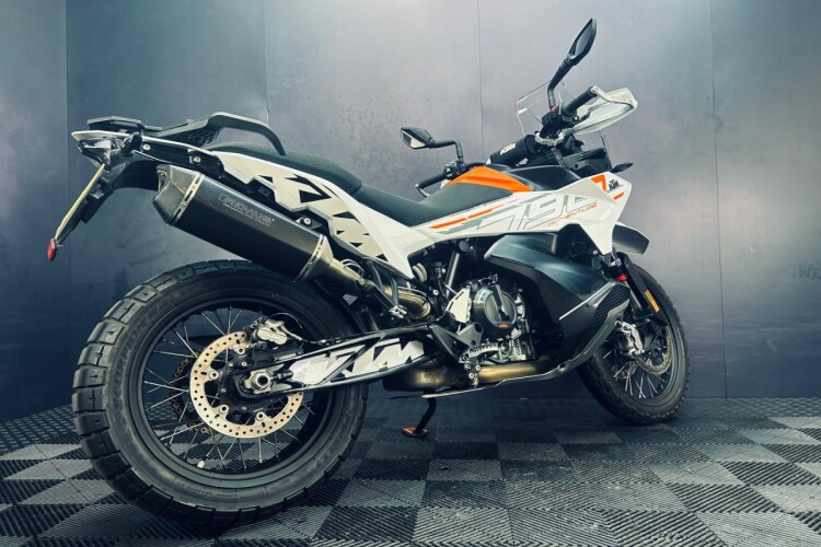 KTM 790 ADVENTURE