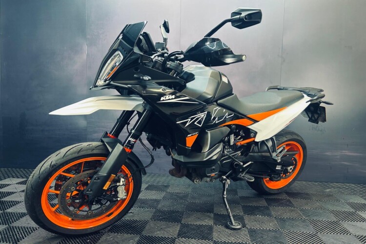 2023 KTM 890 SMT, Orange - photo 6