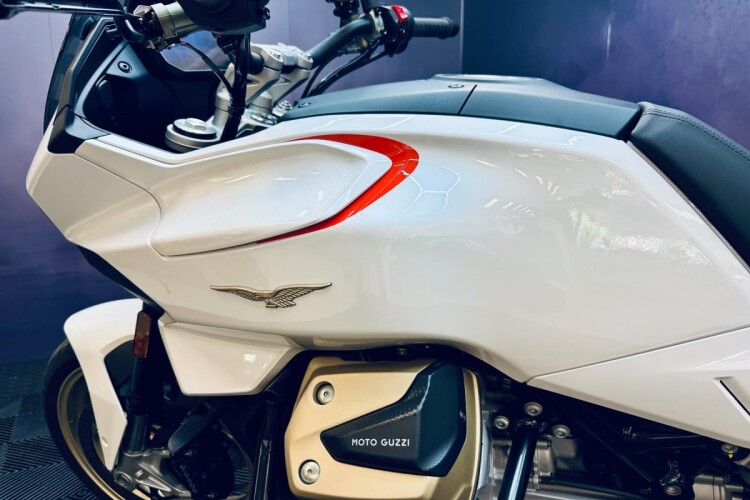 MOTO GUZZI V100 MANDELLO