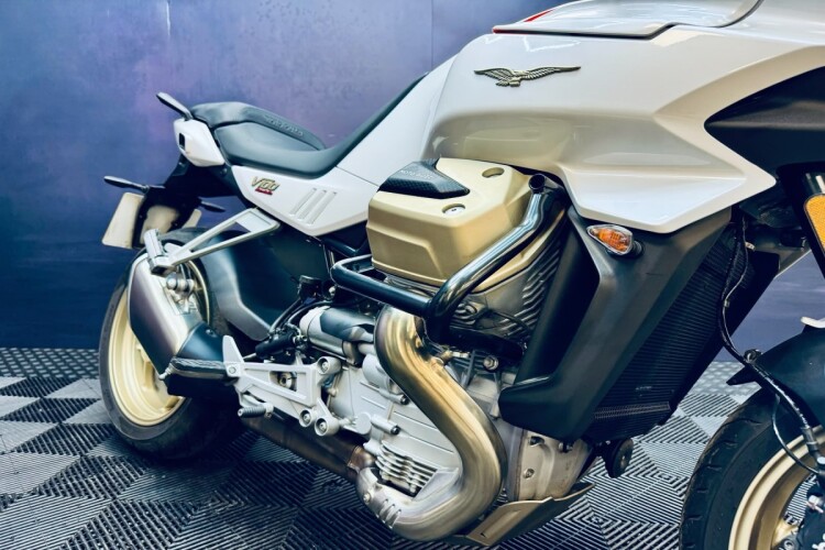 MOTO GUZZI V100 MANDELLO