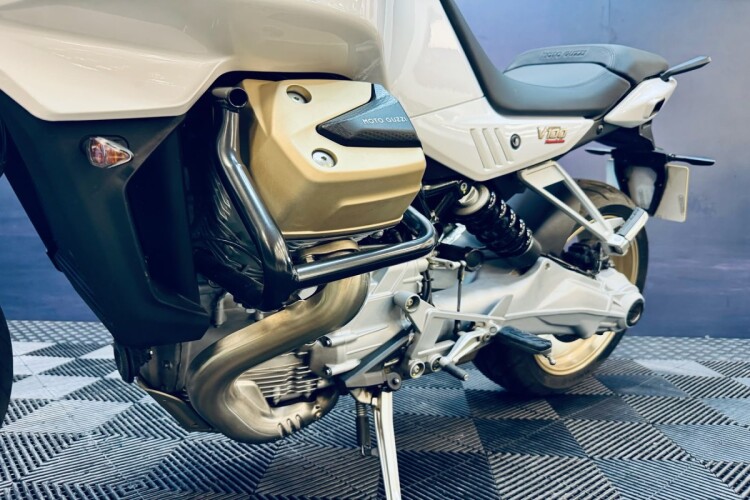 MOTO GUZZI V100 MANDELLO