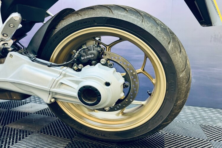 MOTO GUZZI V100 MANDELLO