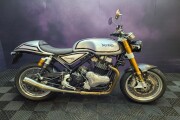 NORTON COMMANDO 961