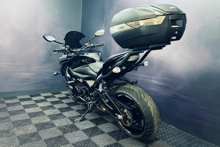 SUZUKI GSX-S1000F