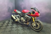 TRIUMPH SPEED TRIPLE 1200