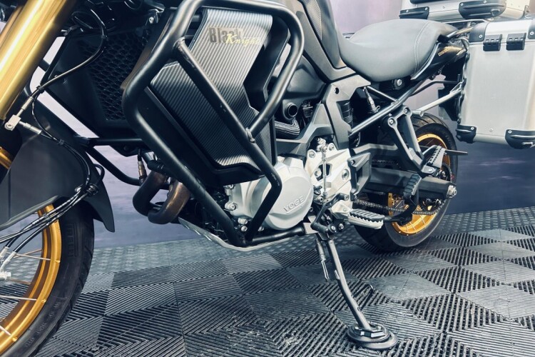 VOGE DS900X