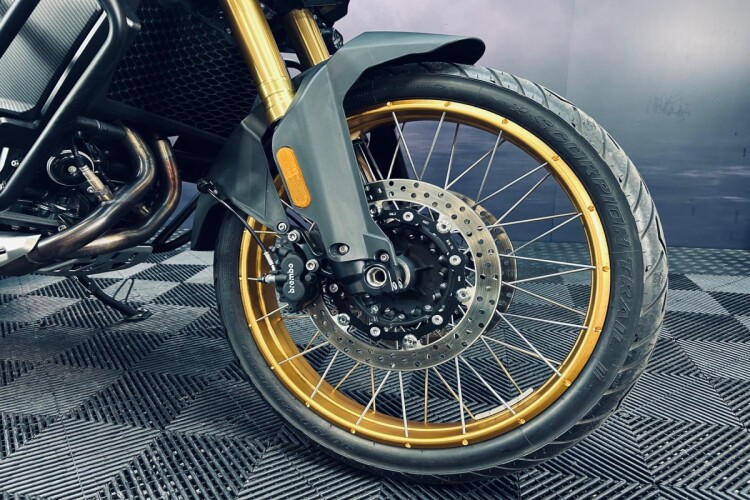 VOGE DS900X