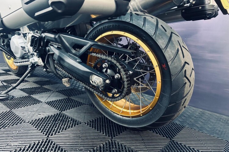 VOGE DS900X