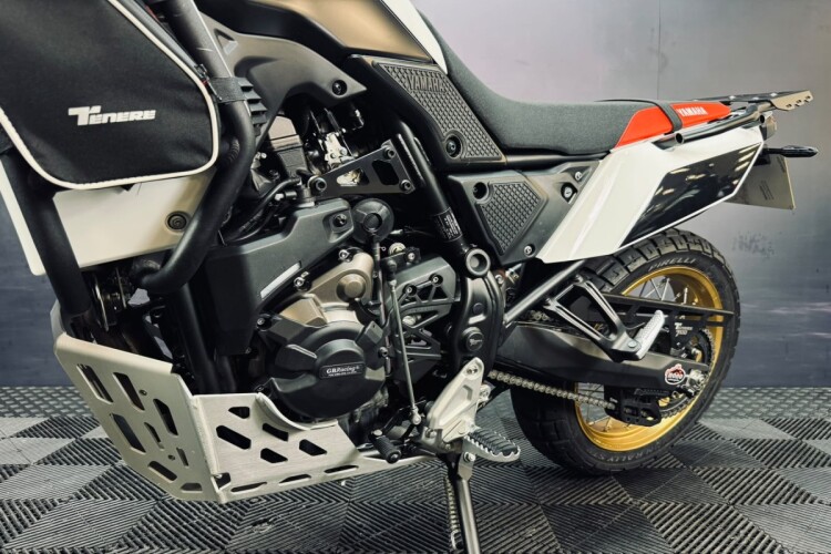 YAMAHA TENERE 700