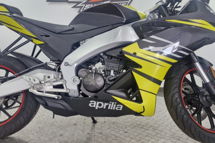 APRILIA RS 125