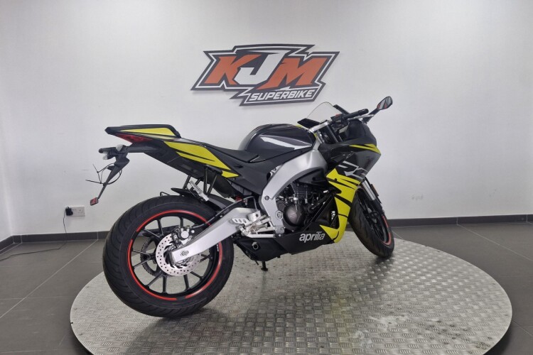 APRILIA RS 125