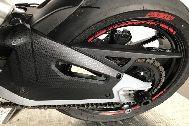 APRILIA TUONO 660 FACTORY