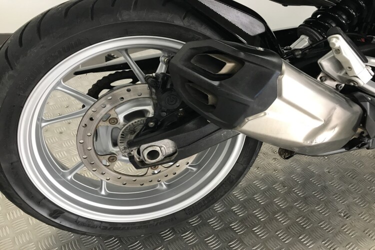 BMW F 900 XR