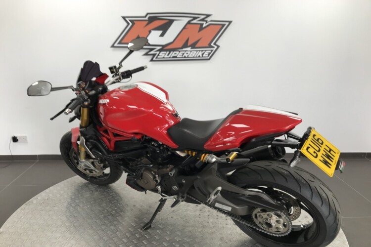 DUCATI MONSTER 1200