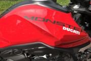 DUCATI MONSTER 937