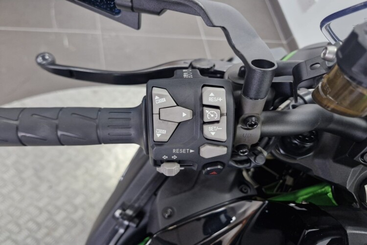 KAWASAKI Z H2