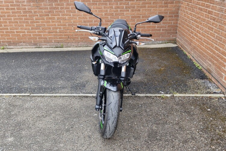 KAWASAKI Z650