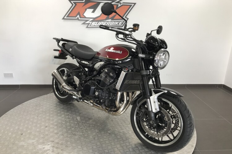 KAWASAKI Z900 RS
