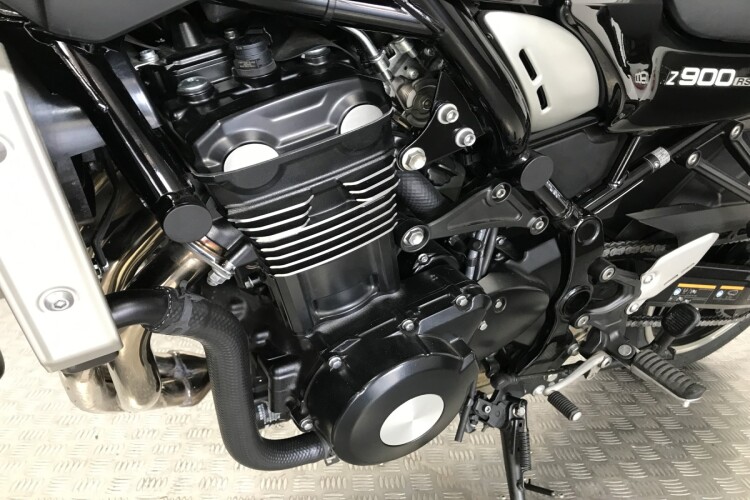 KAWASAKI Z900 RS