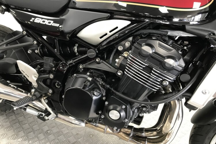 KAWASAKI Z900 RS