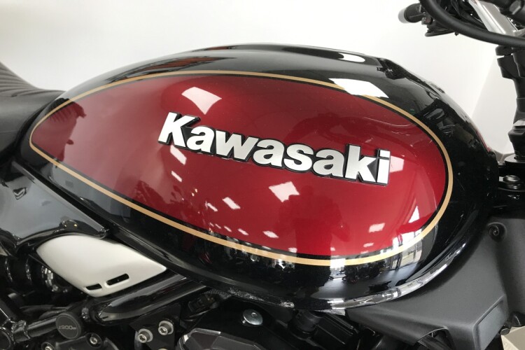 KAWASAKI Z900 RS