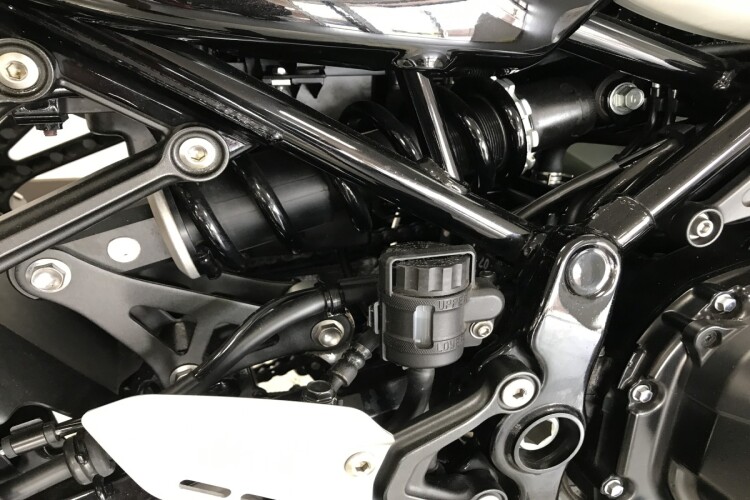 KAWASAKI Z900 RS