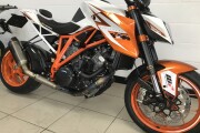 KTM 1290 SUPER DUKE R
