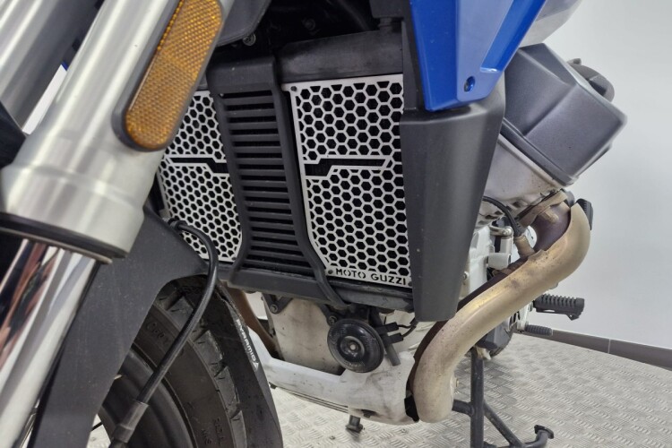 MOTO GUZZI STELVIO