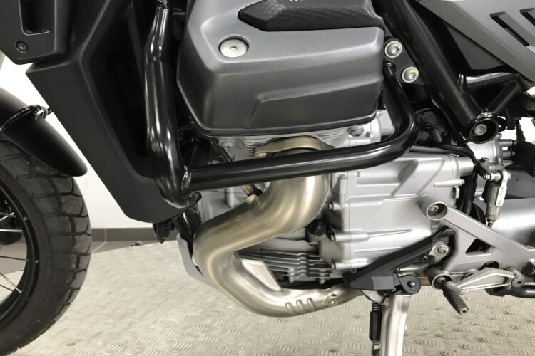 2025 MOTO GUZZI STELVIO, Yellow - photo 9