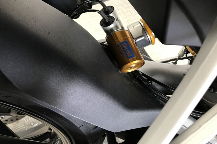 2023 MOTO GUZZI V100 MANDELLO, Grey - photo 10