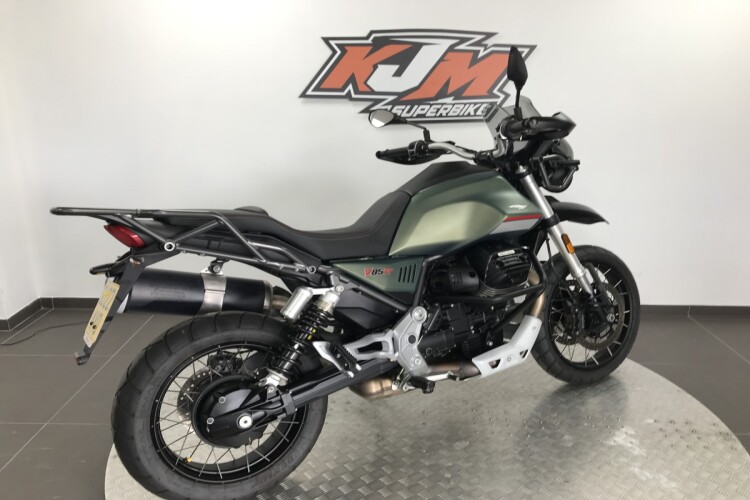 MOTO GUZZI V85