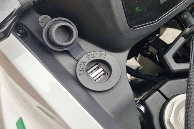 MOTO MORINI X CAPE