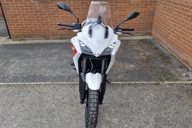 MOTO MORINI X CAPE