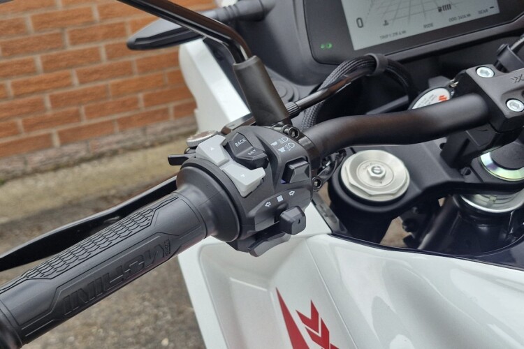 MOTO MORINI X CAPE