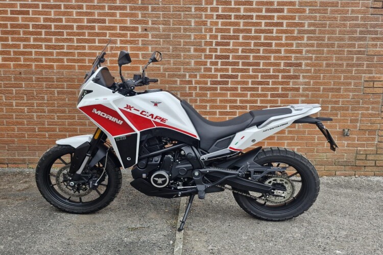 MOTO MORINI X CAPE