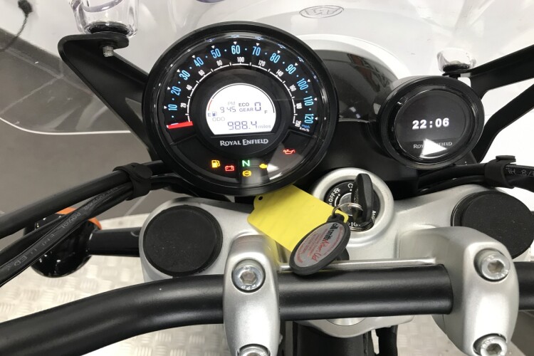 ROYAL ENFIELD SUPER METEOR 650