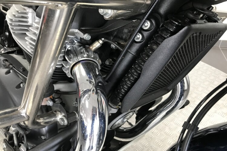 ROYAL ENFIELD SUPER METEOR 650