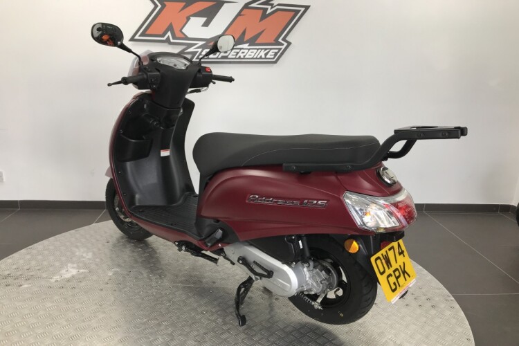 SUZUKI ADDRESS 125