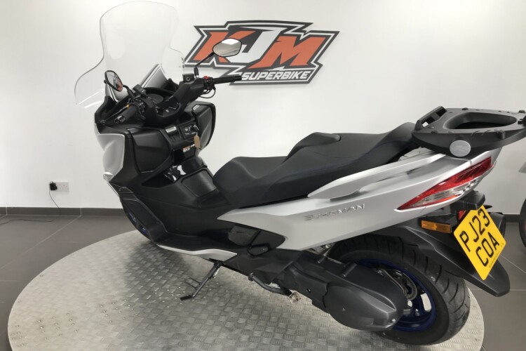 SUZUKI BURGMAN 400