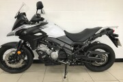 2017 SUZUKI V-STROM 650, White - photo 2