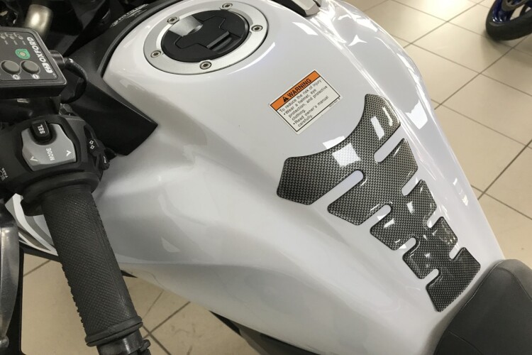 2017 SUZUKI V-STROM 650, White - photo 9