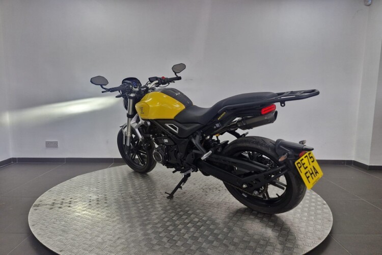 VOGE 350AC