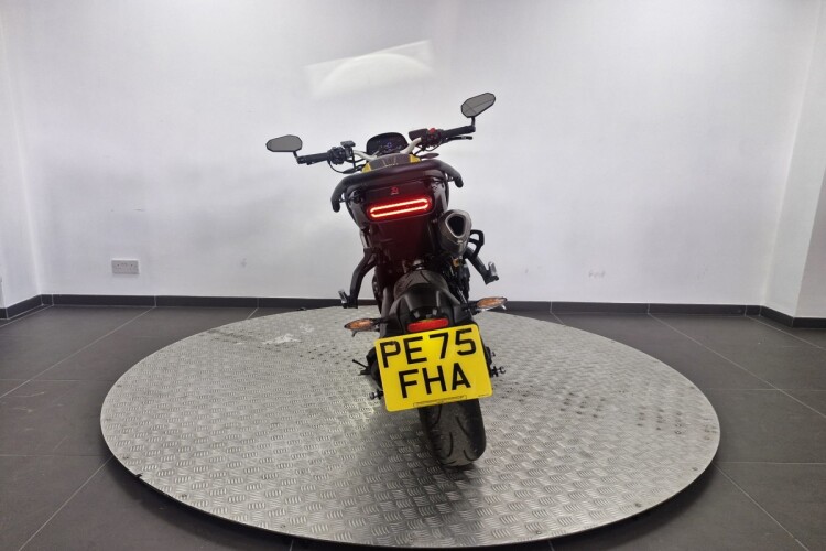 VOGE 350AC