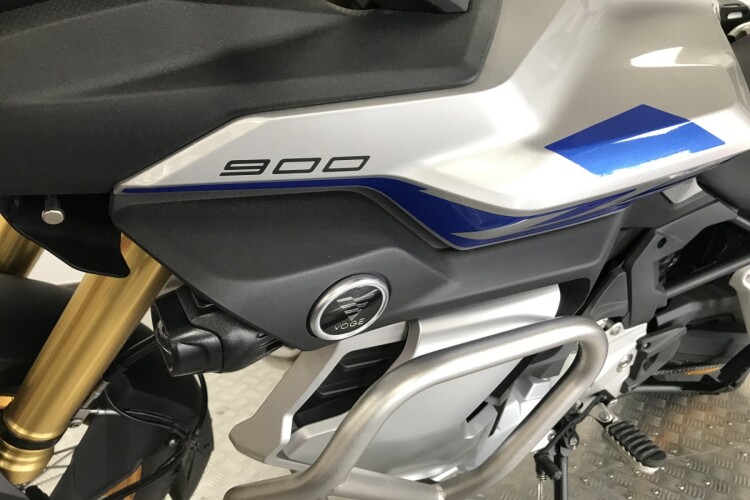 2024 VOGE DS 900 X, Silver Blue - photo 9