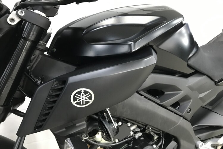 YAMAHA MT-125