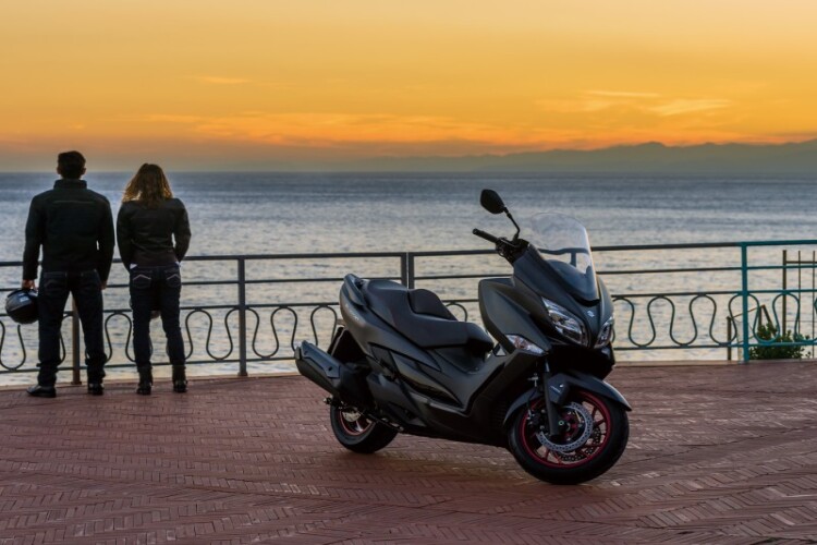 SUZUKI BURGMAN 400