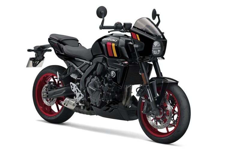 SUZUKI GSX-8S