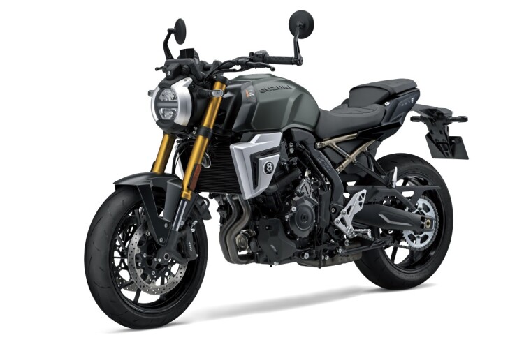 SUZUKI GSX-8S